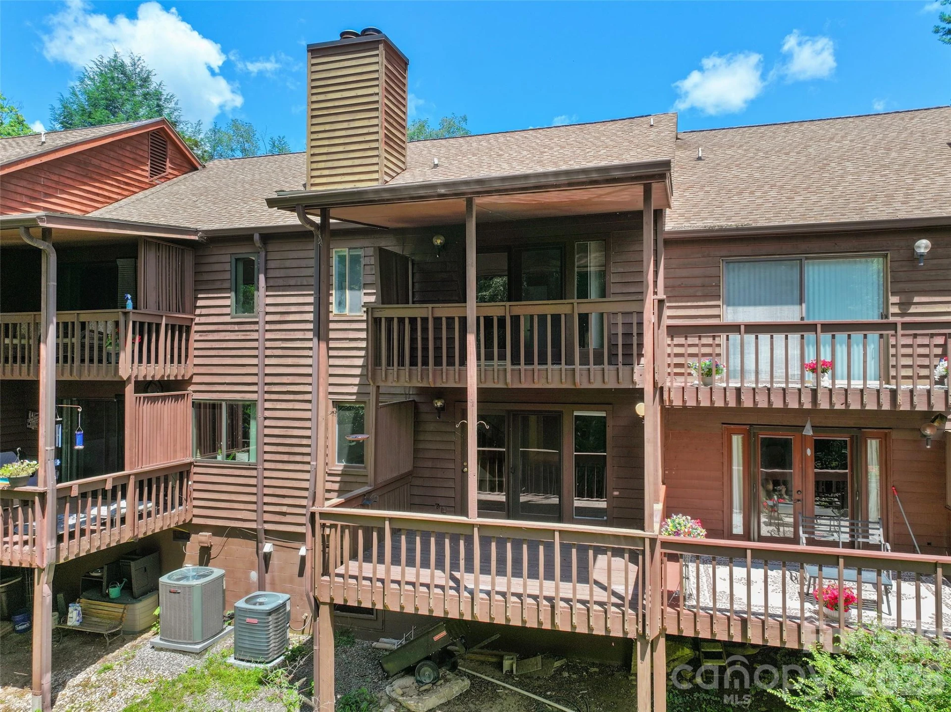 36 Meadows Lane - Photo 3