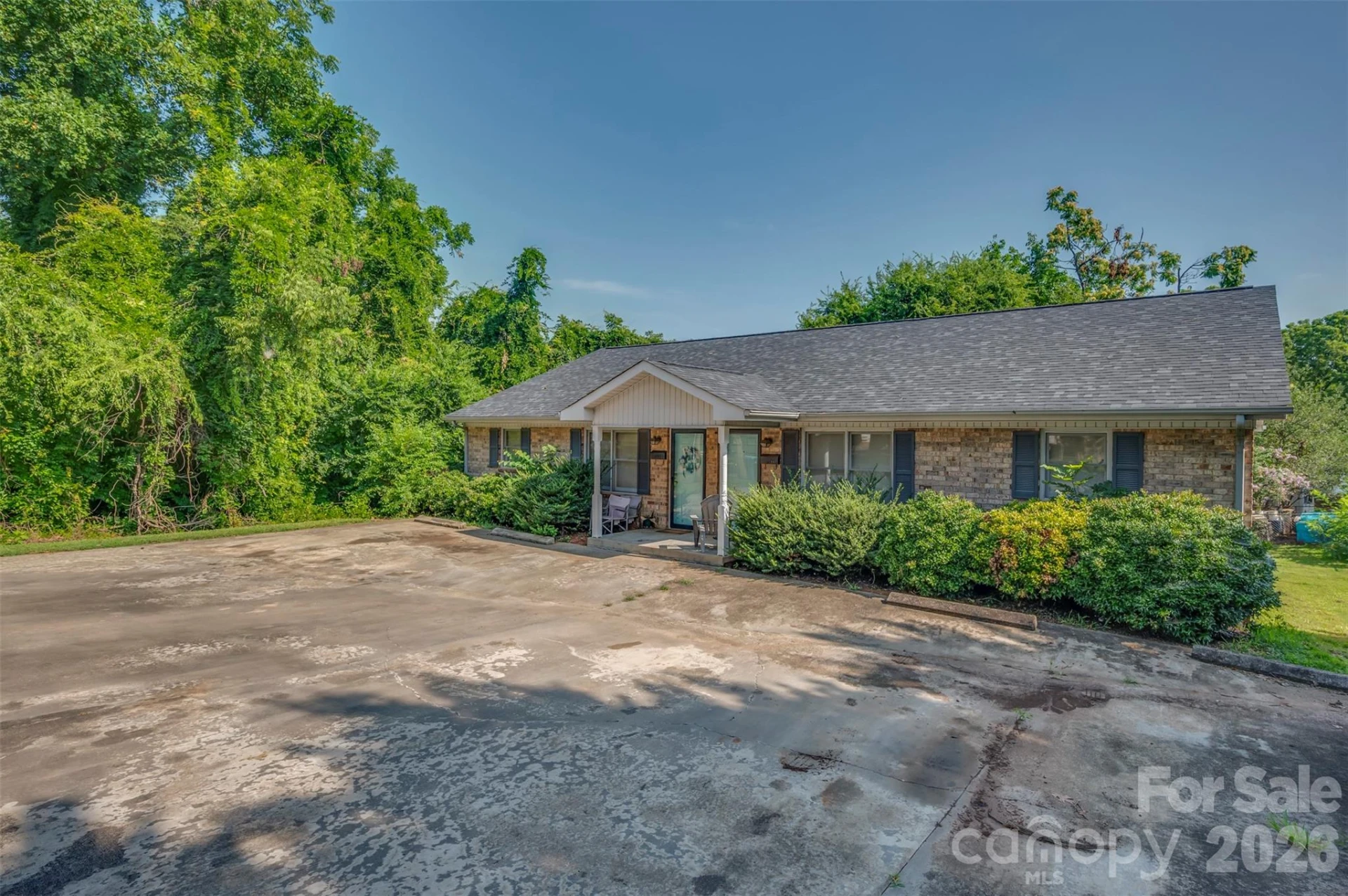 143 Big Springs Avenue - Photo 26