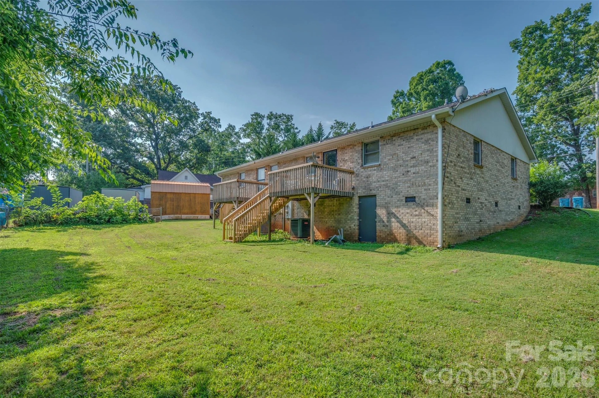 143 Big Springs Avenue - Photo 27