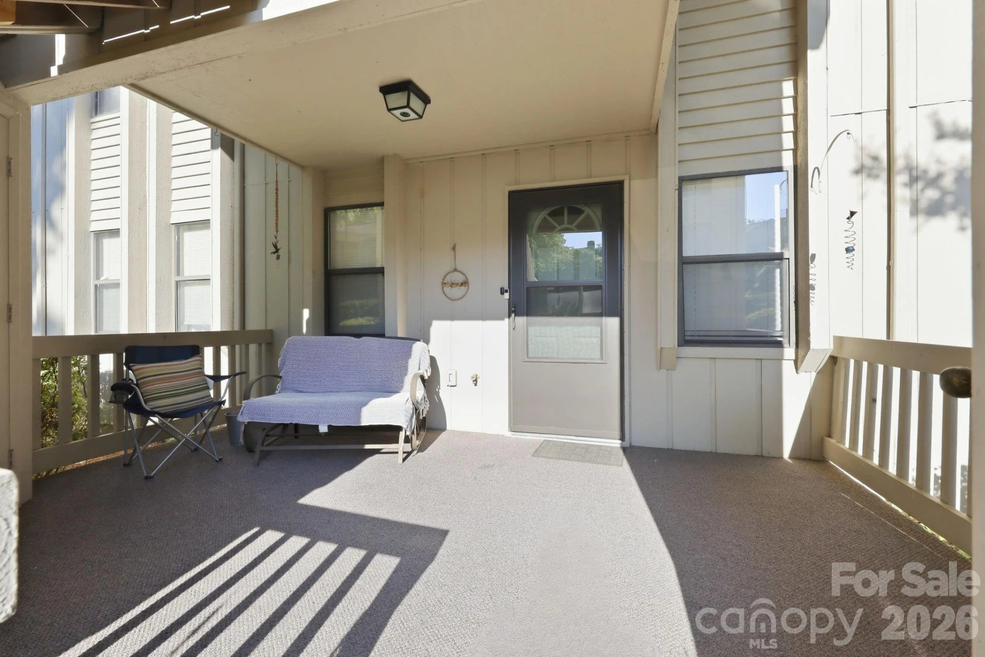 1503 Abbey Circle - Photo 4