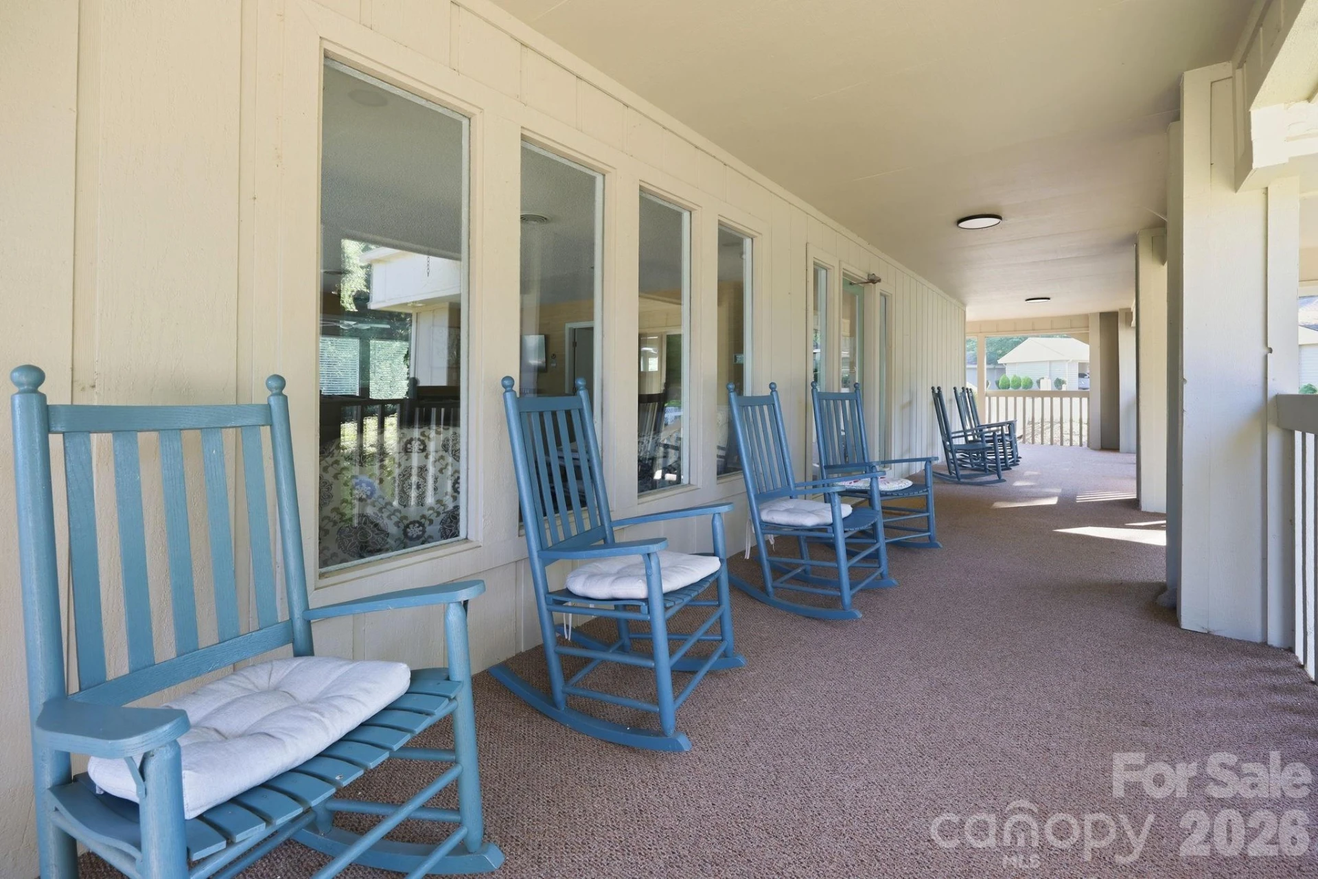 1503 Abbey Circle - Photo 31