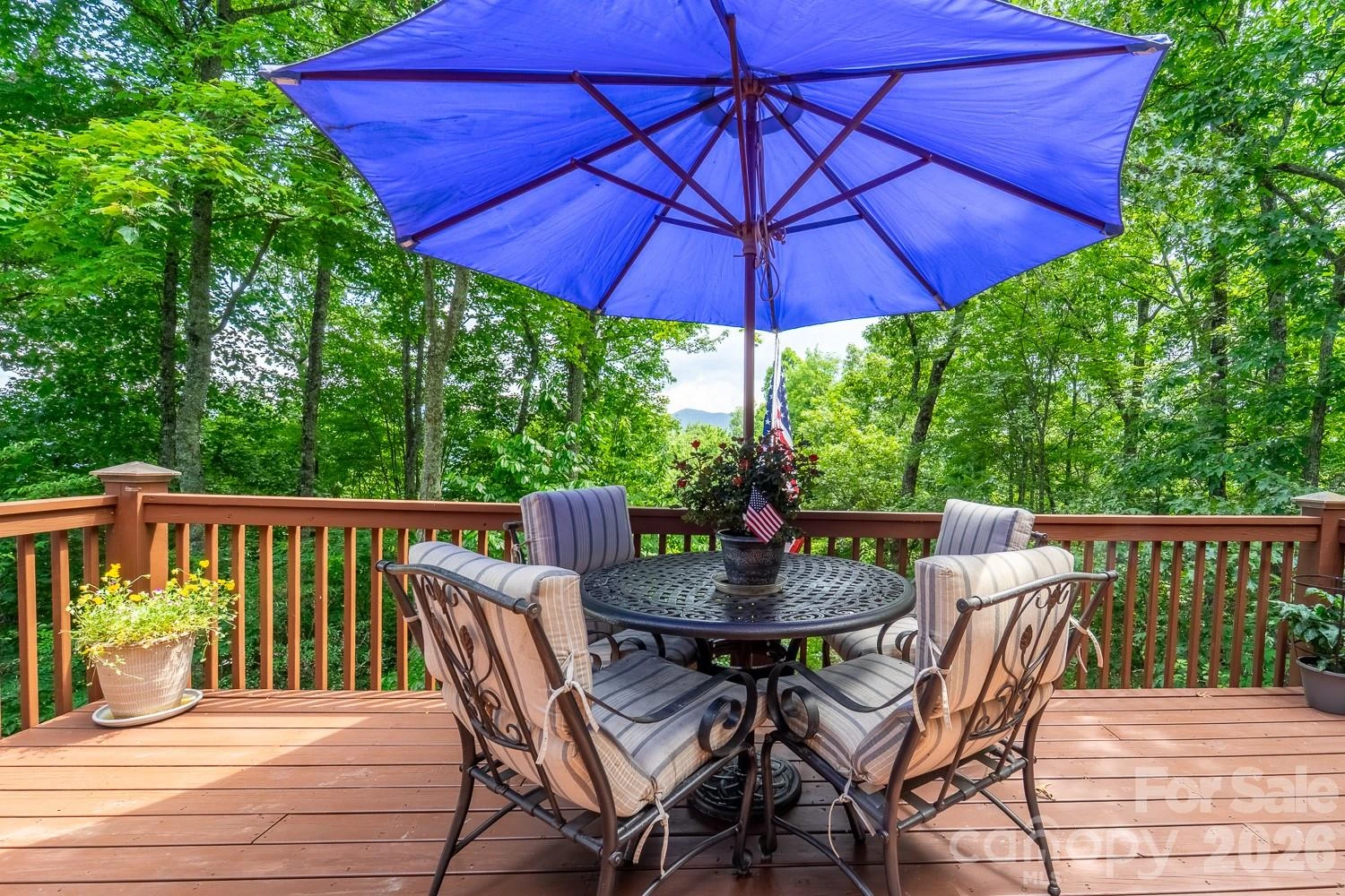 760 Woody Lane - Photo 13