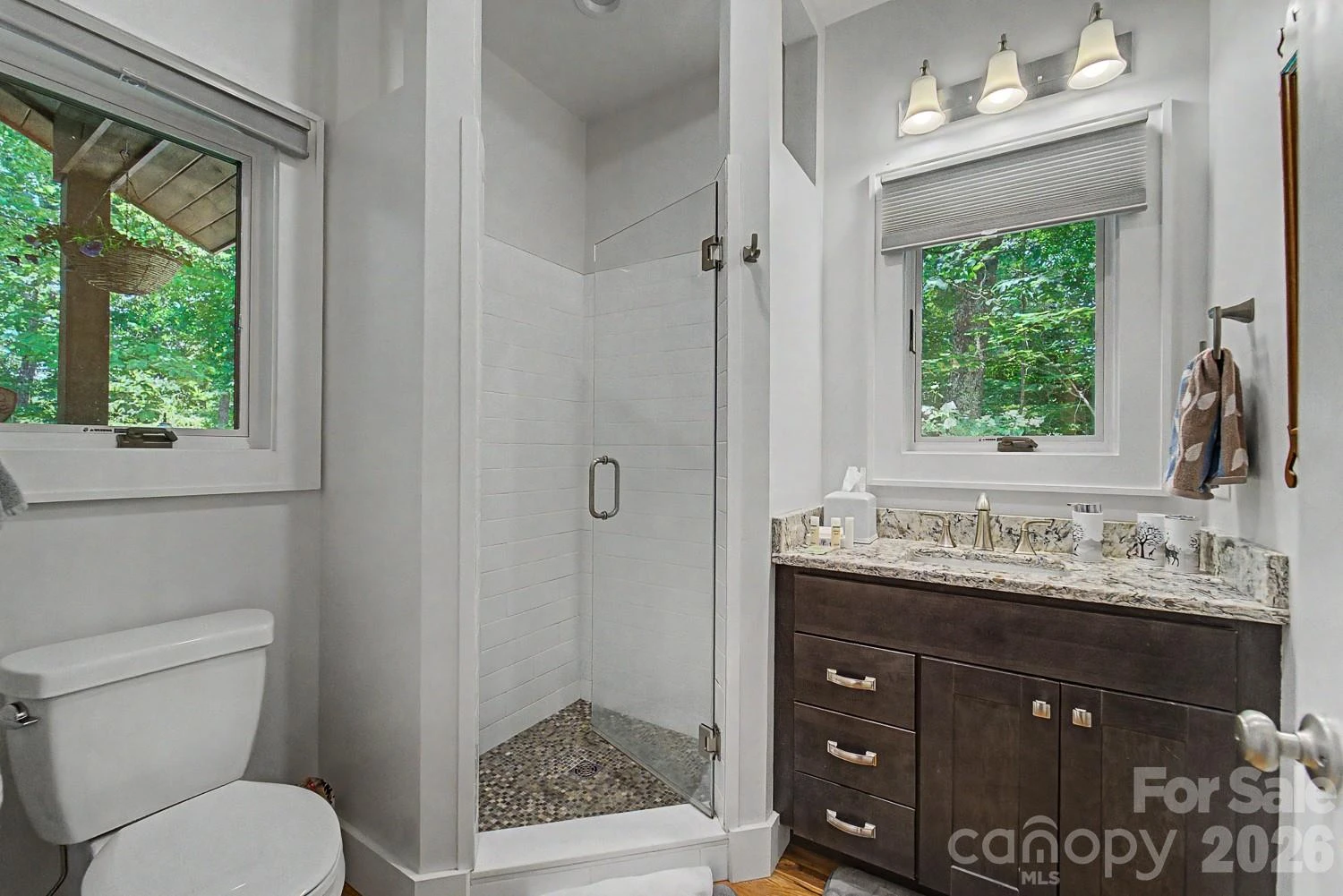 760 Woody Lane - Photo 17