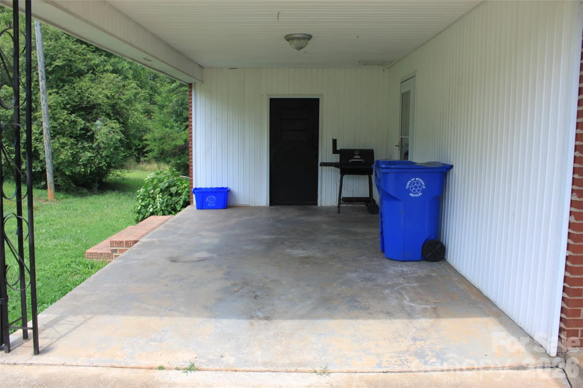 165 Springdale Drive - Photo 14