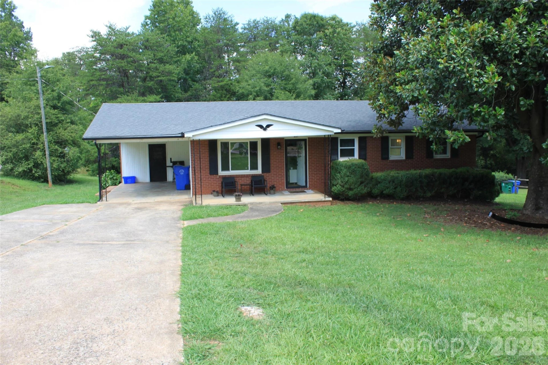 165 Springdale Drive - Photo 3
