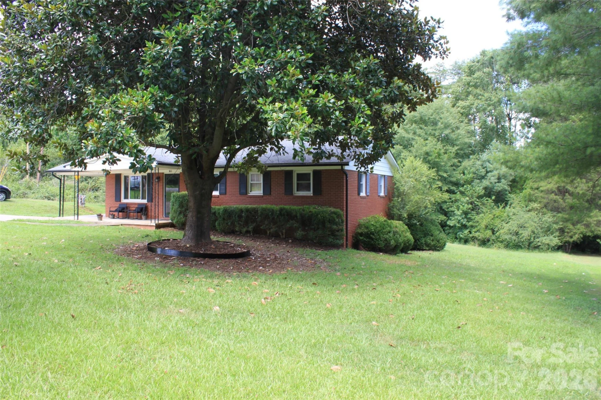 165 Springdale Drive - Photo 4