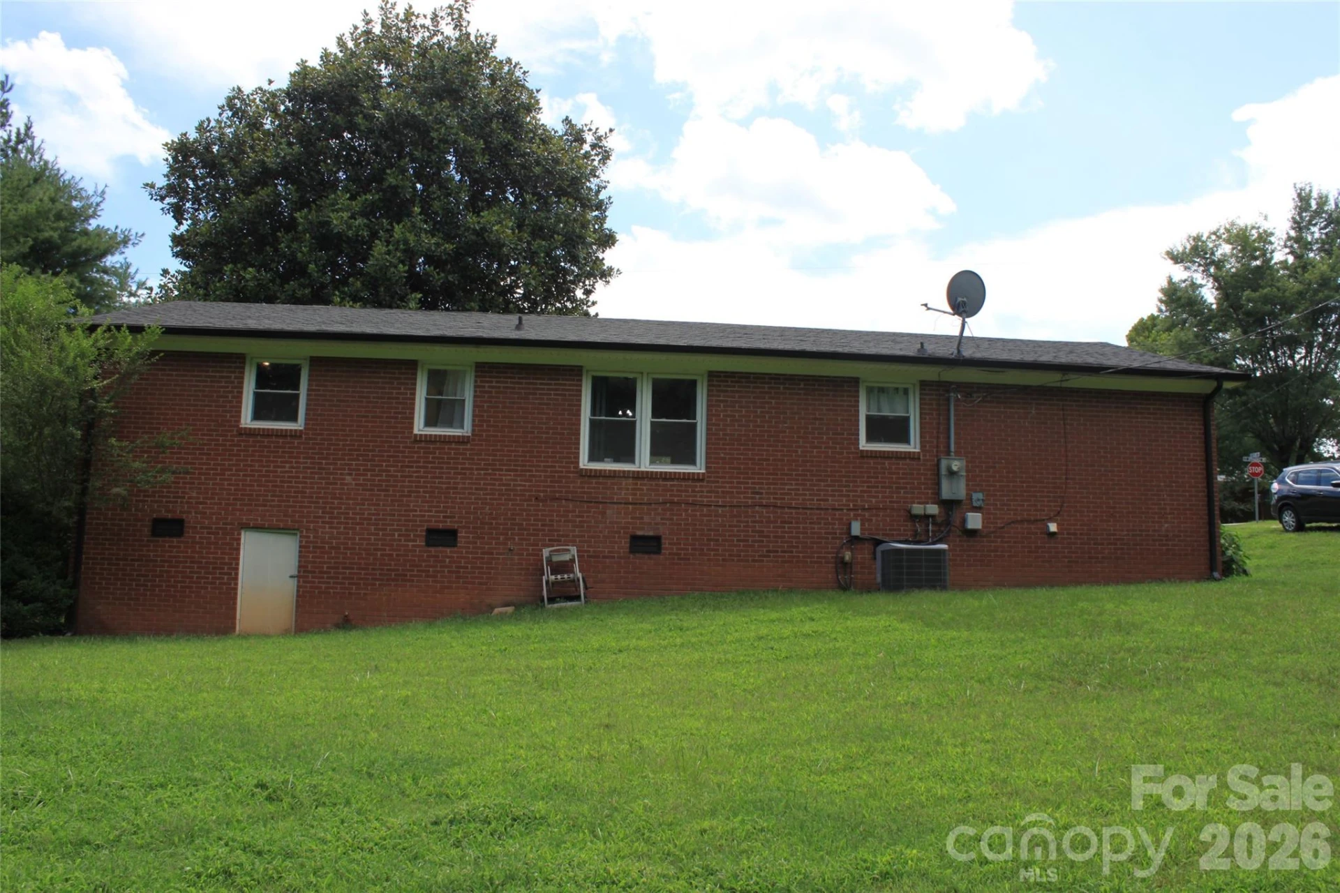 165 Springdale Drive - Photo 8