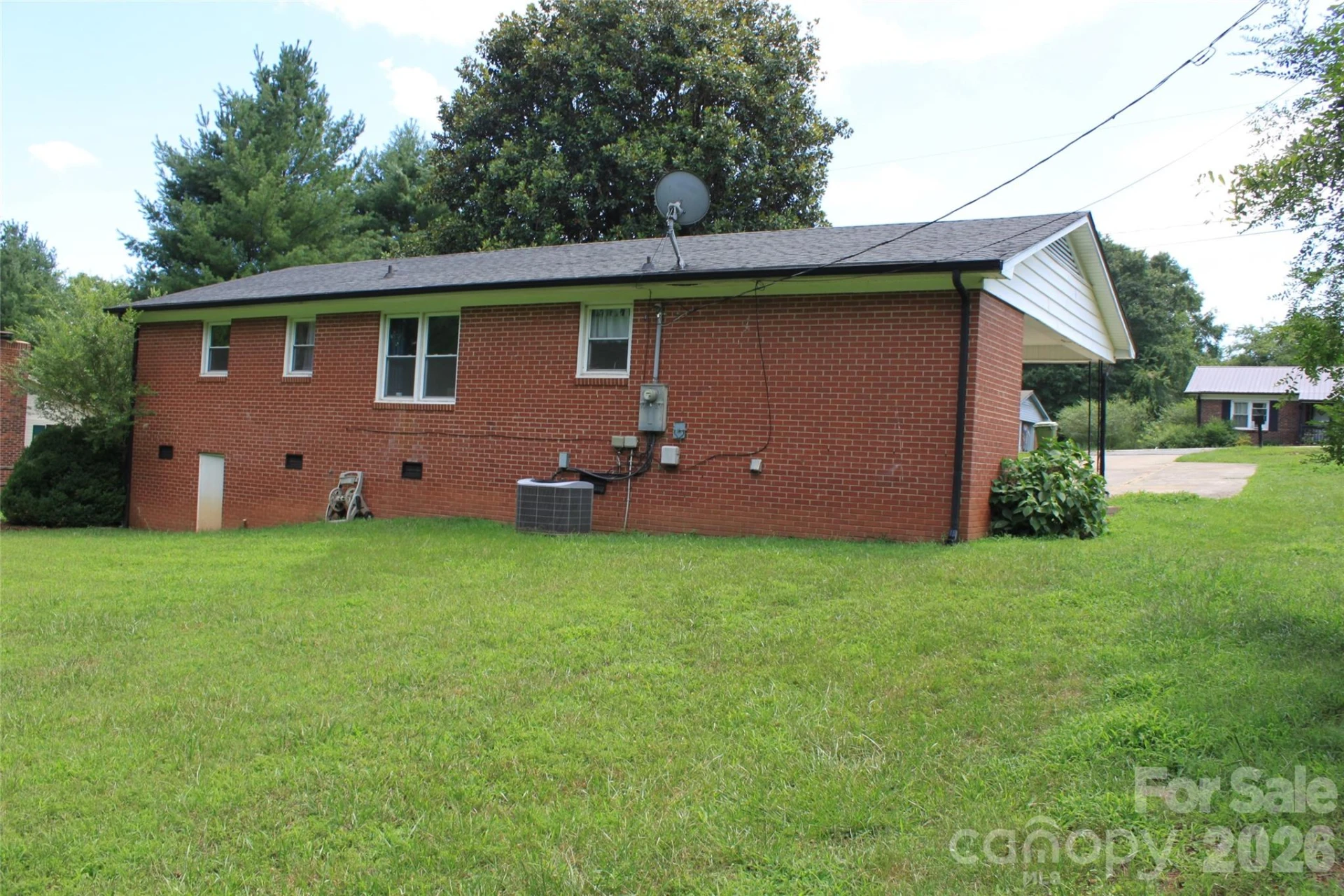 165 Springdale Drive - Photo 9
