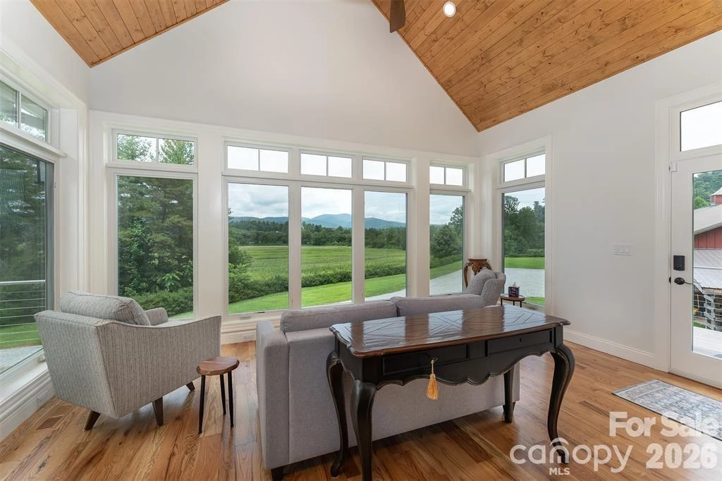326 Golden Valley Drive - Photo 12