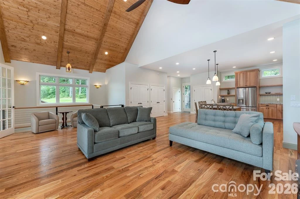 326 Golden Valley Drive - Photo 7