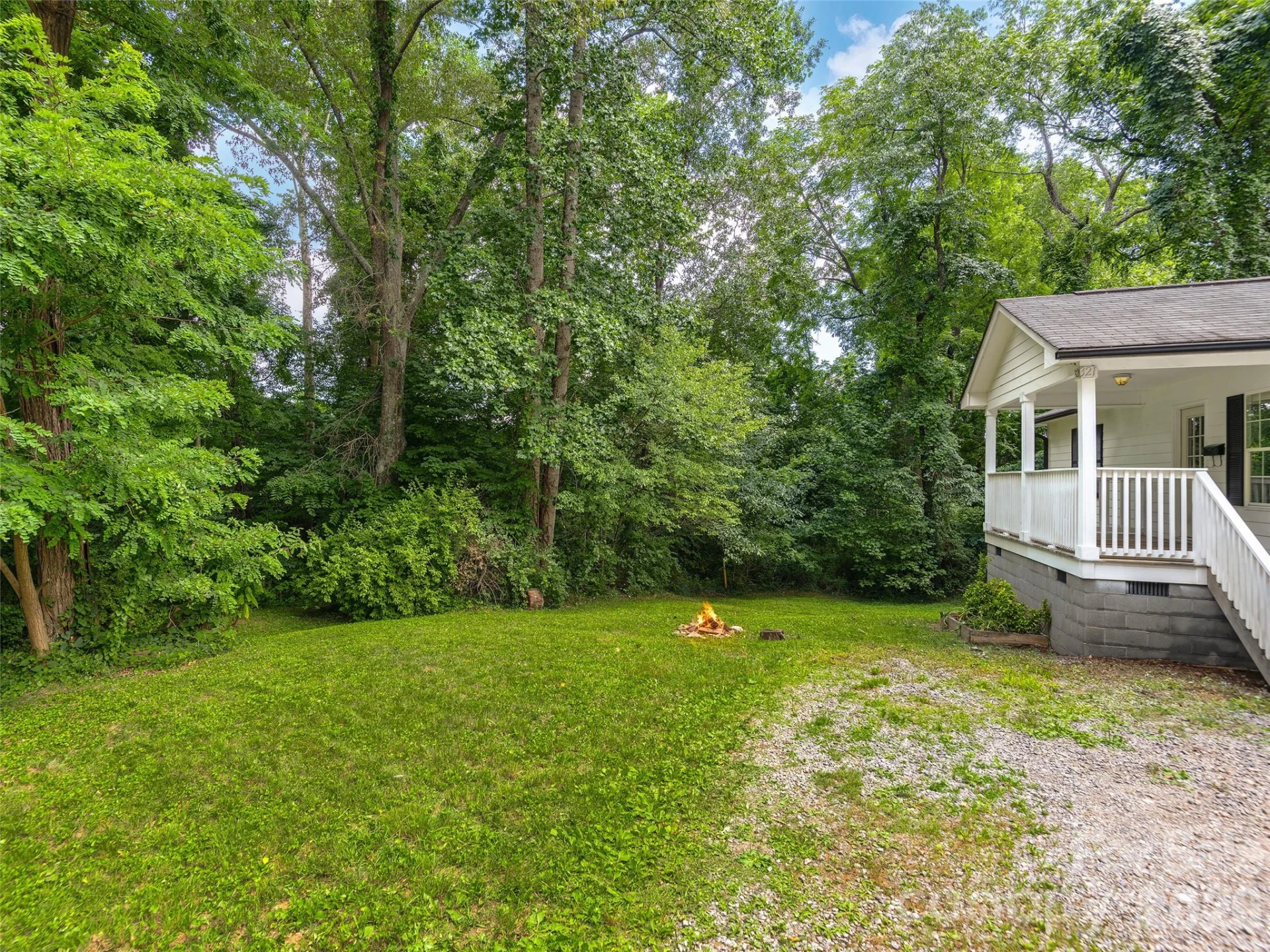 321 Virginia Avenue - Photo 15