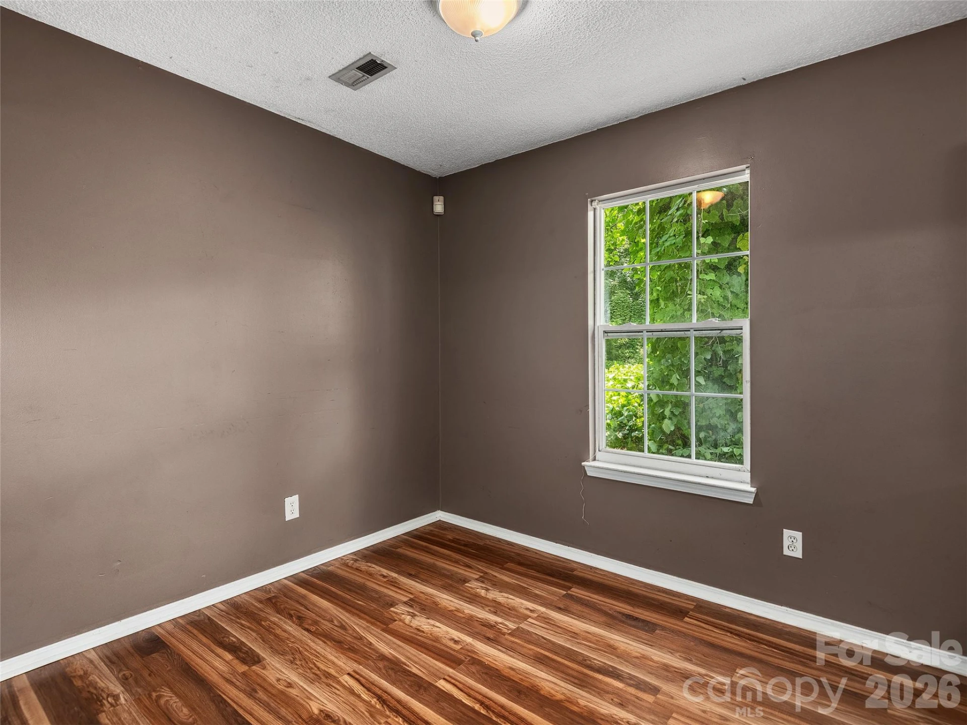 321 Virginia Avenue - Photo 6