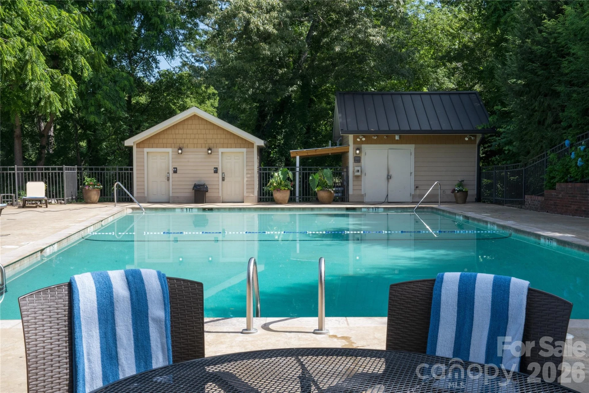 325 Bowling Park Road - Photo 11