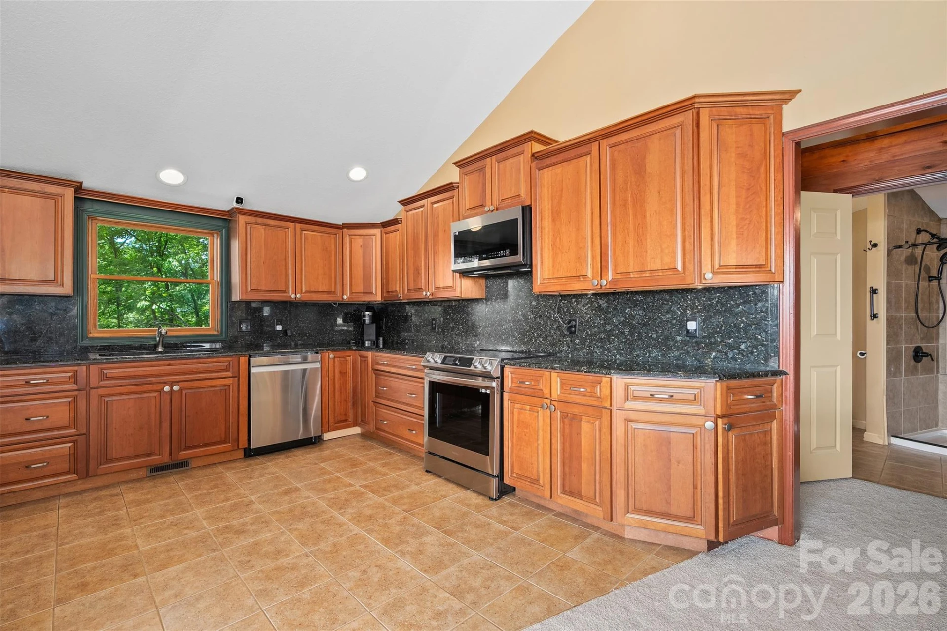 632 Dogwood Trail - Photo 14