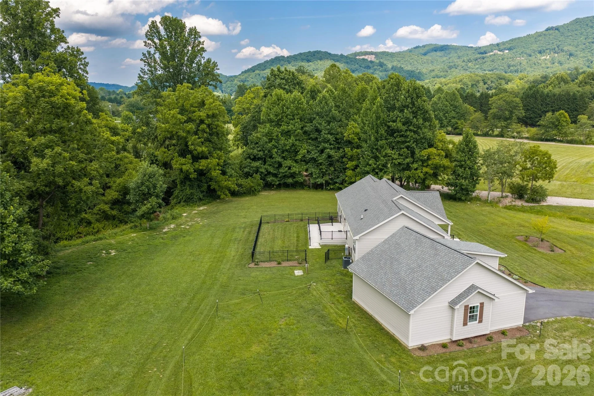 90 Saddle Club Lane - Photo 47