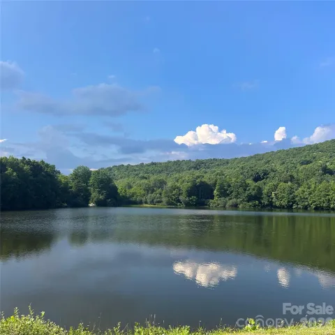 77 E Lake Dr East Lake Drive