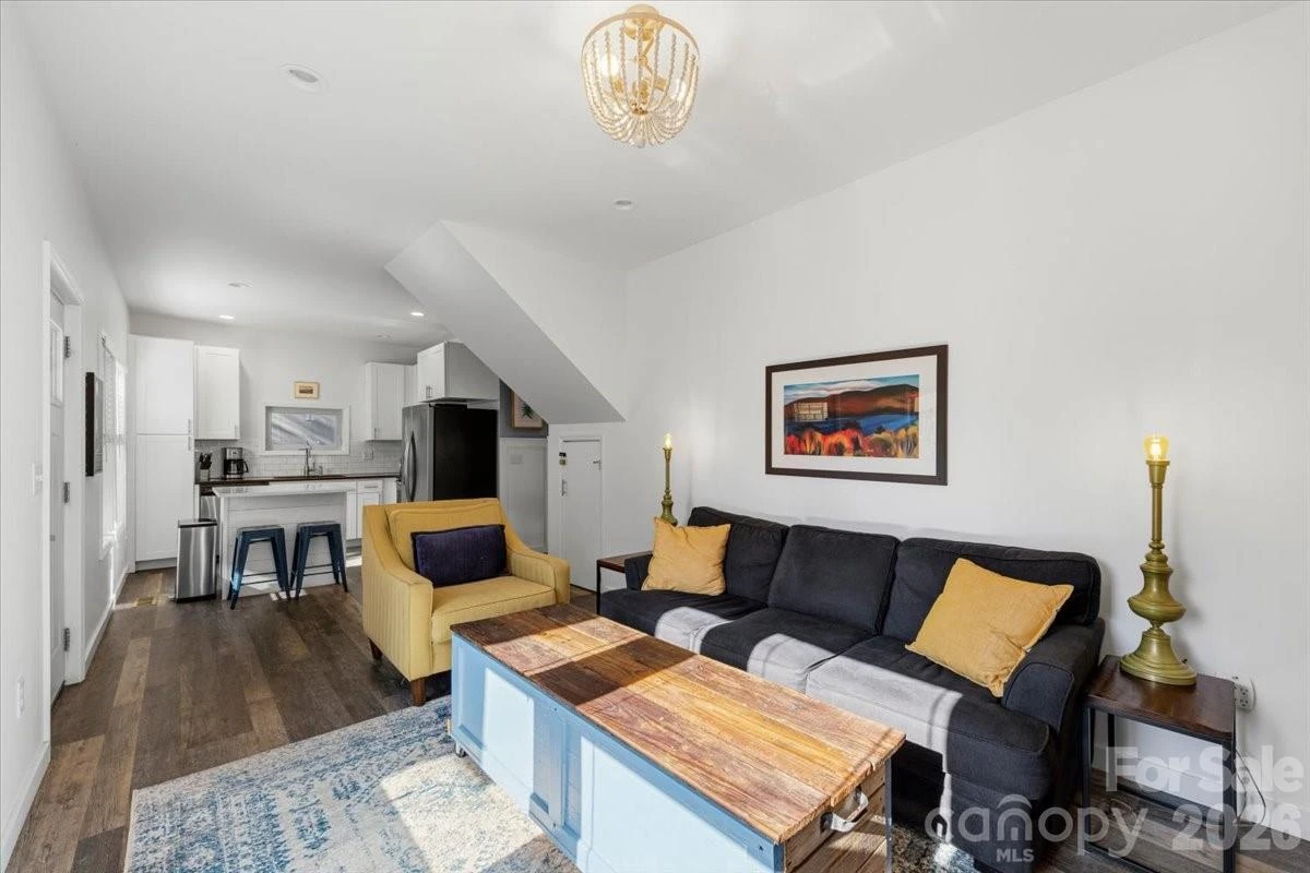 109 Portmanvilla Road - Photo 10