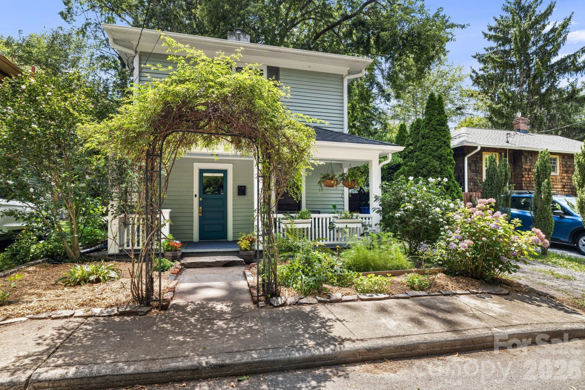 28 Woodlawn Avenue - Photo 5