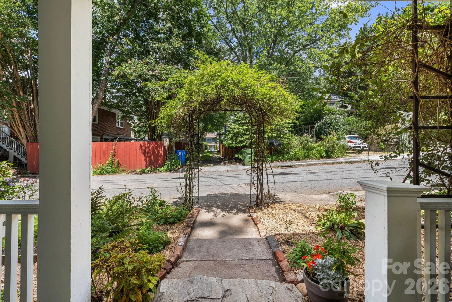 28 Woodlawn Avenue - Photo 7