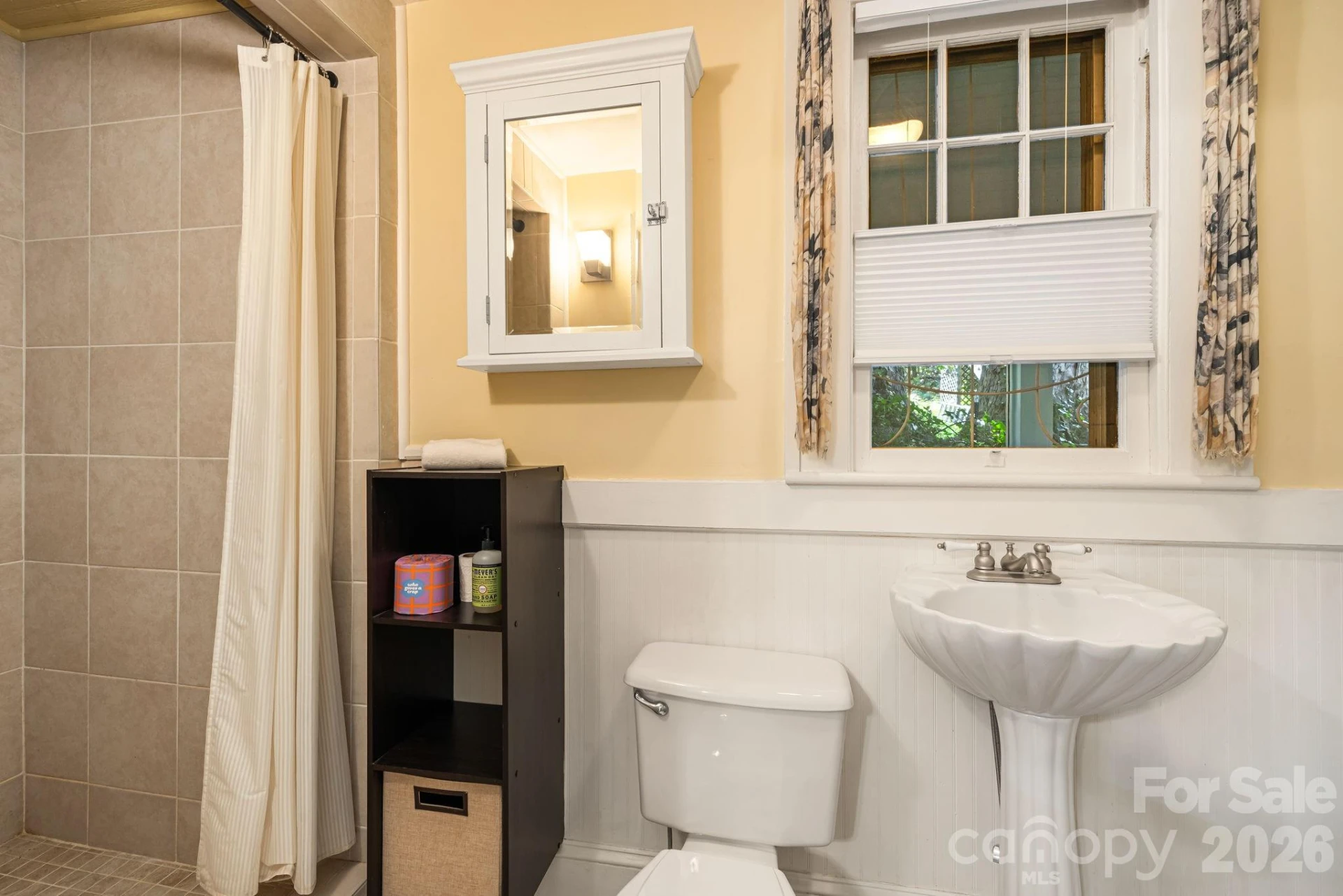 28 Woodlawn Avenue - Photo 27