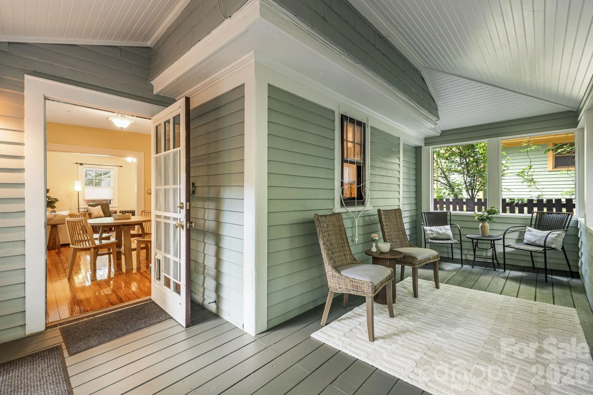 28 Woodlawn Avenue - Photo 29