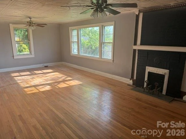 307 Yancey Street - Photo 5
