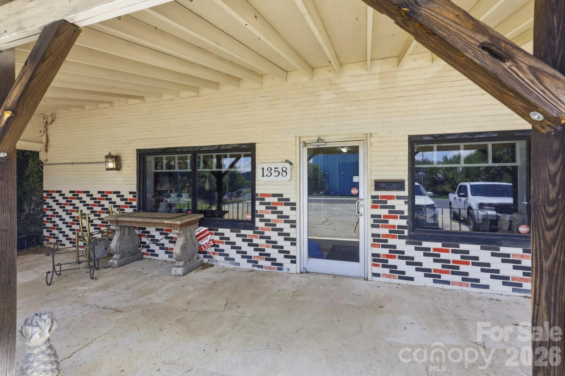 1358 W Main Street - Photo 4