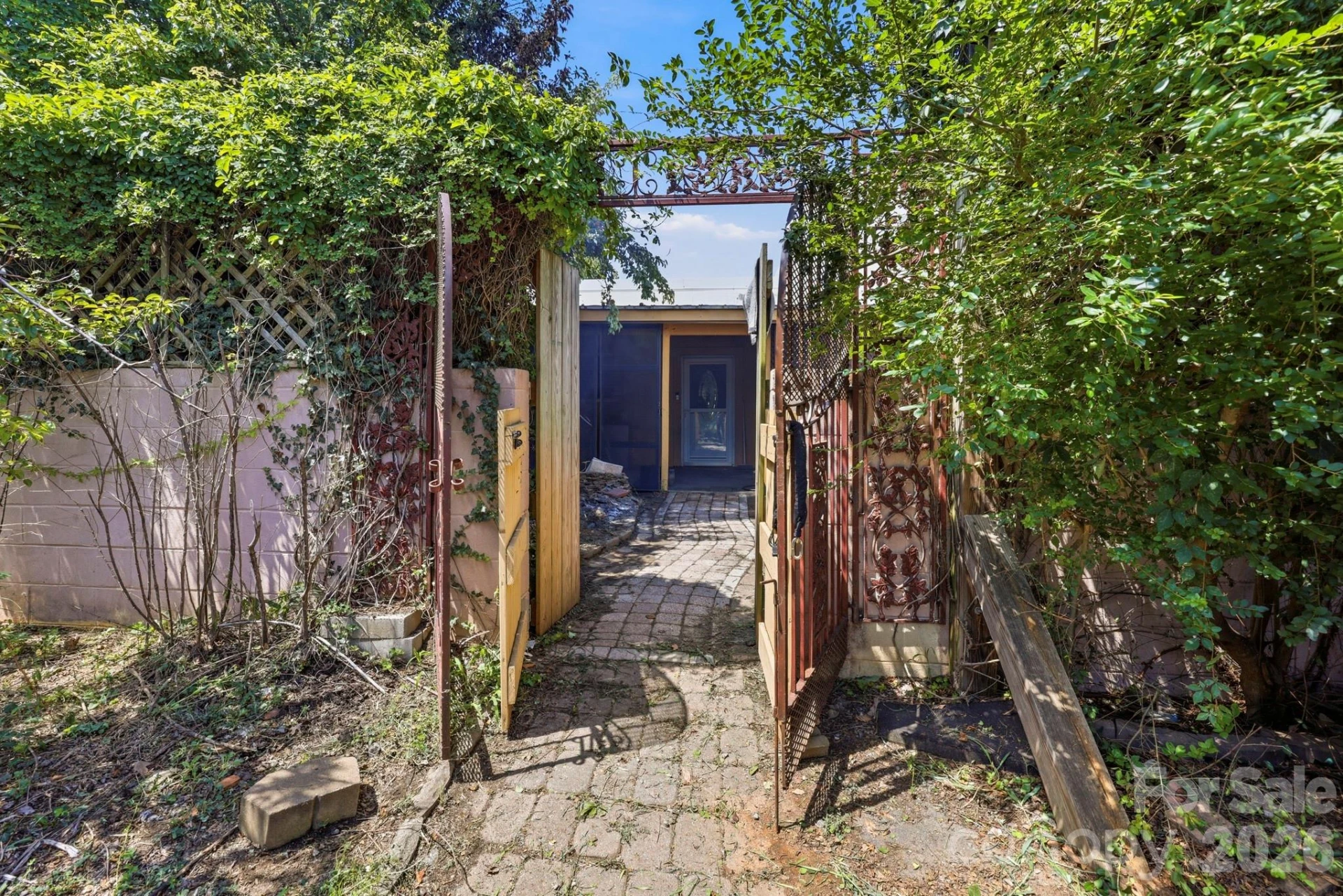 1358 W Main Street - Photo 32