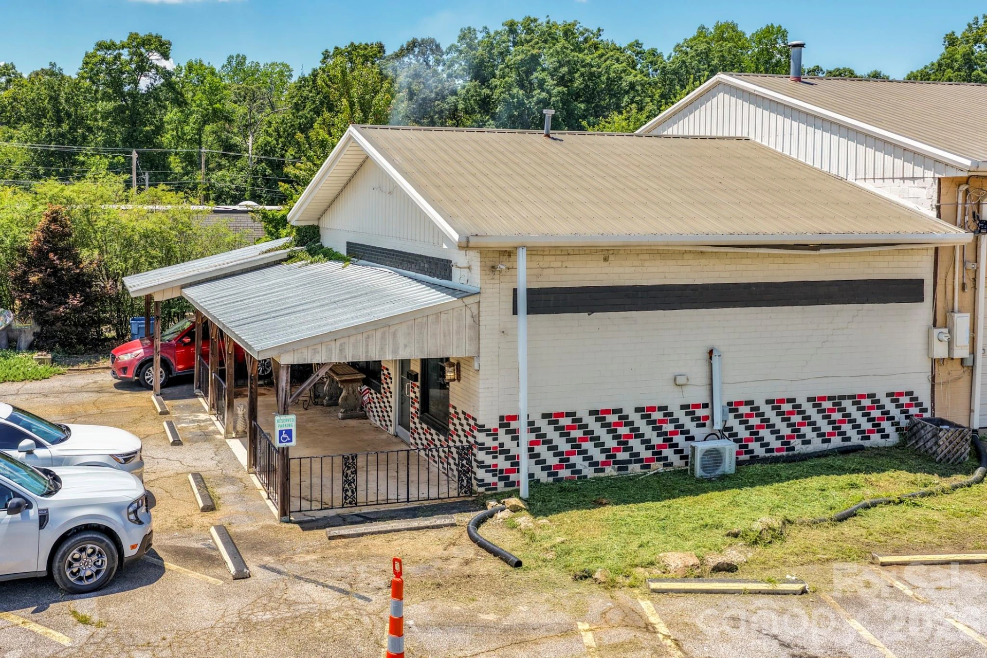 1358 W Main Street - Photo 40