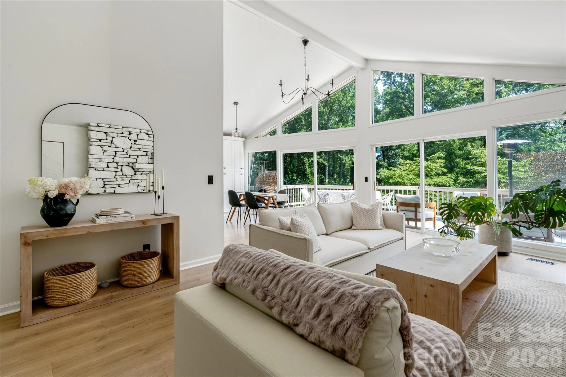 336 Sky Lake Drive - Photo 3