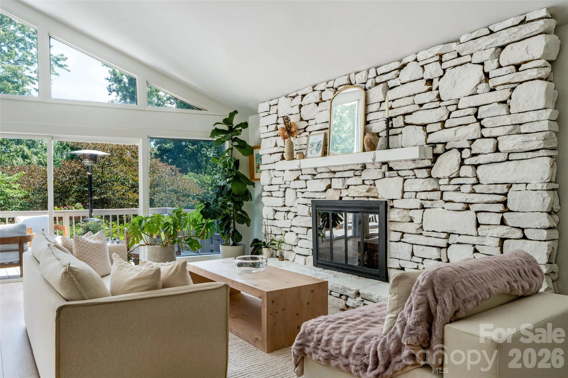 336 Sky Lake Drive - Photo 6