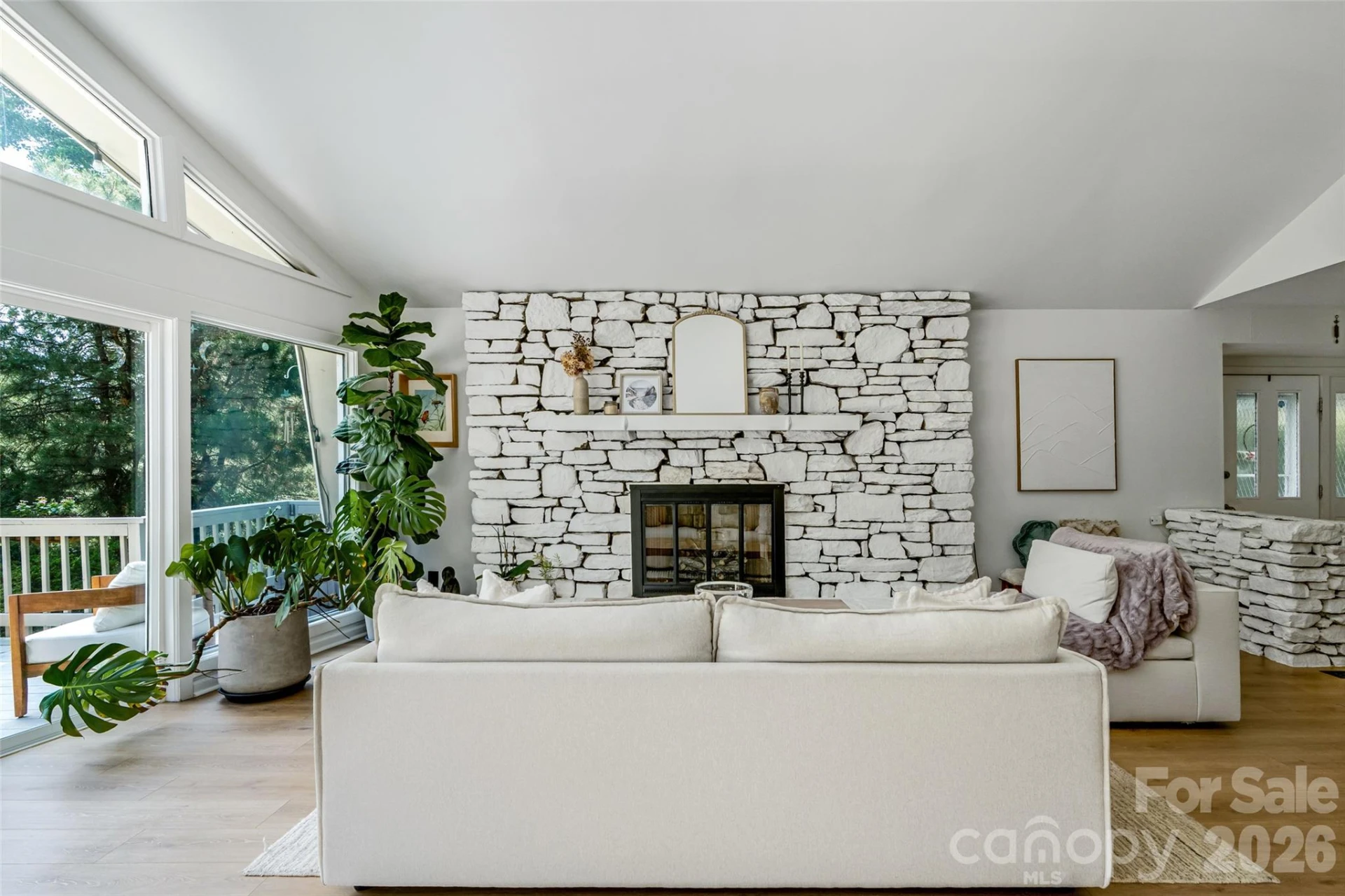 336 Sky Lake Drive - Photo 7