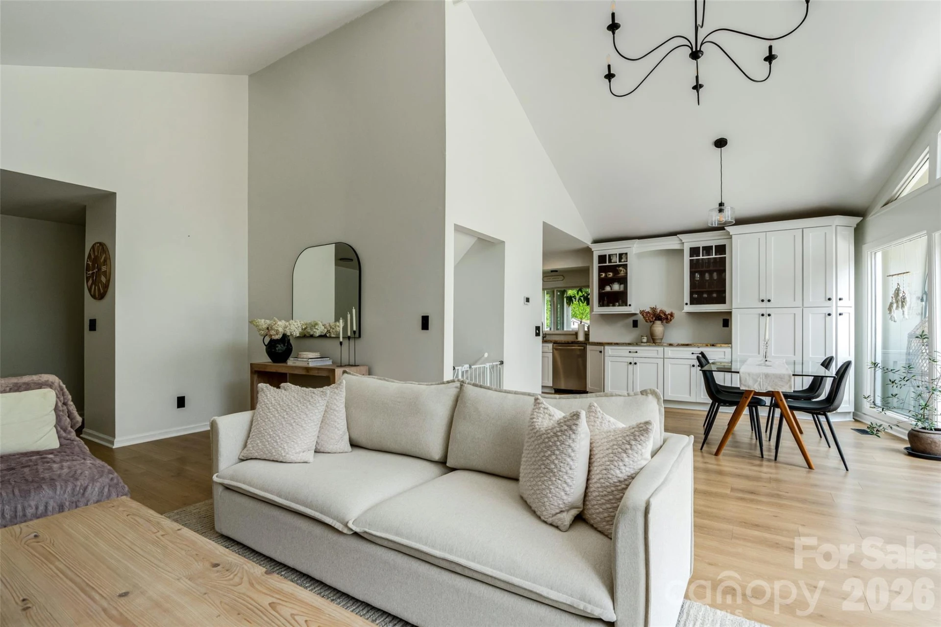 336 Sky Lake Drive - Photo 8