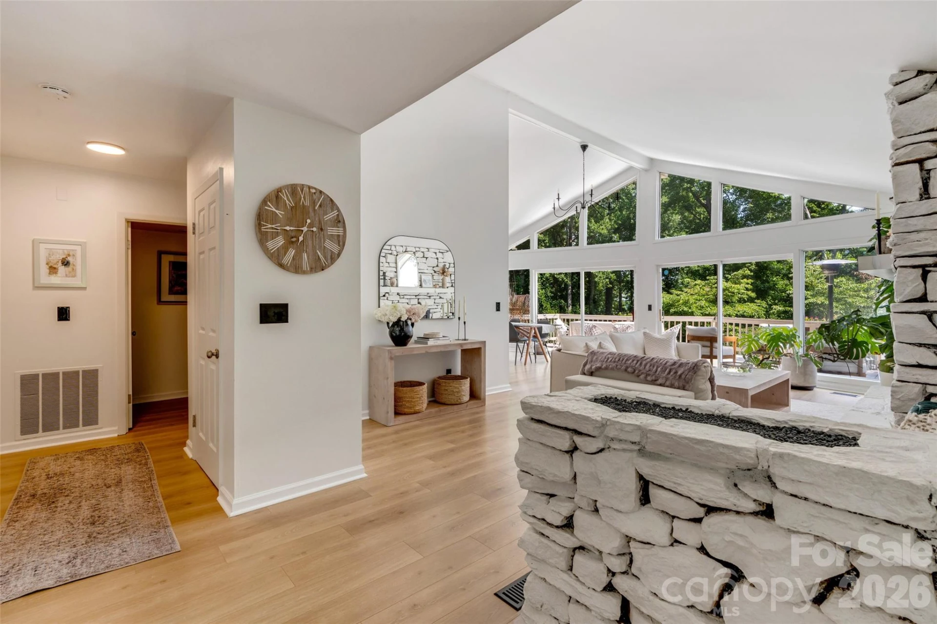 336 Sky Lake Drive - Photo 15