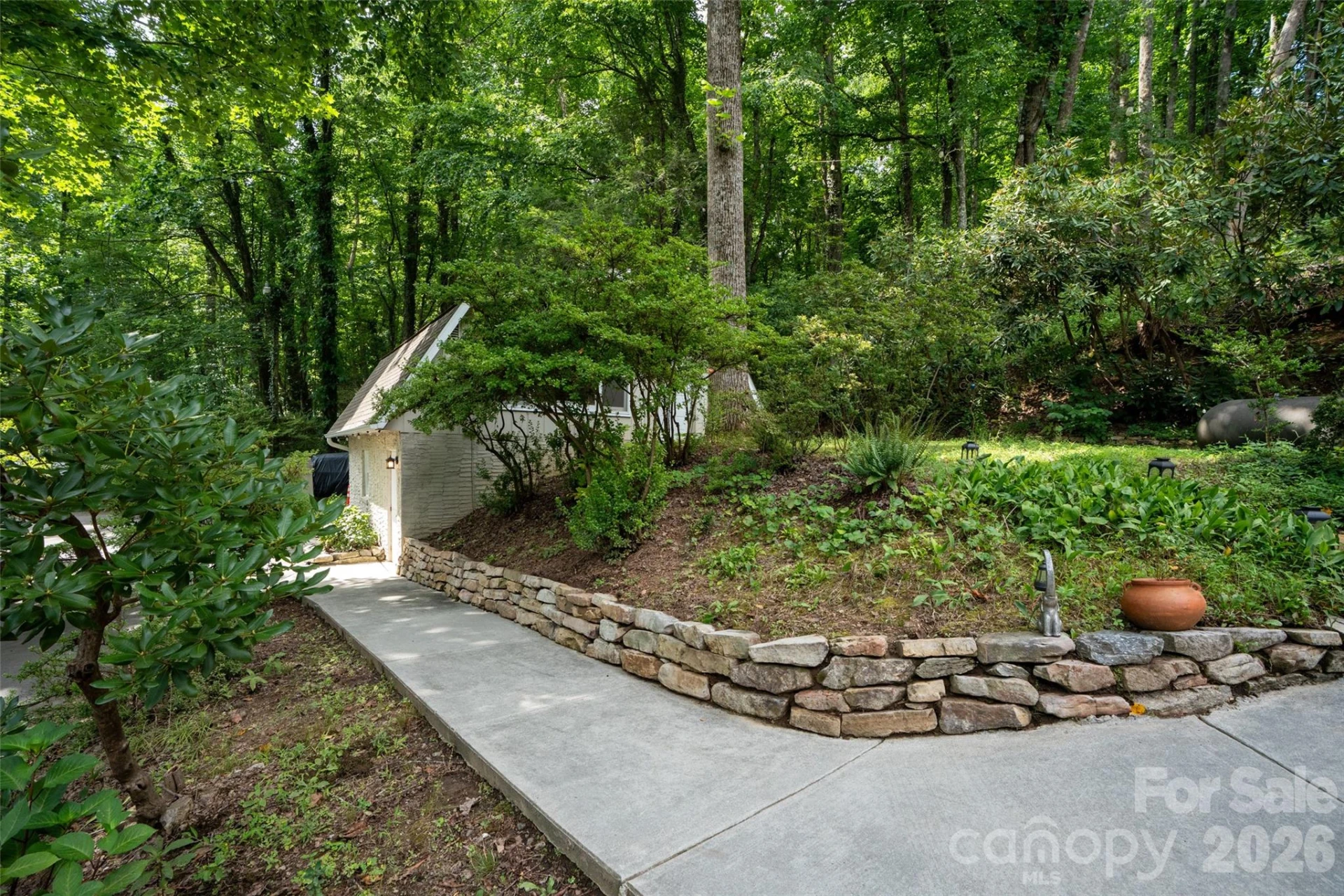 336 Sky Lake Drive - Photo 33