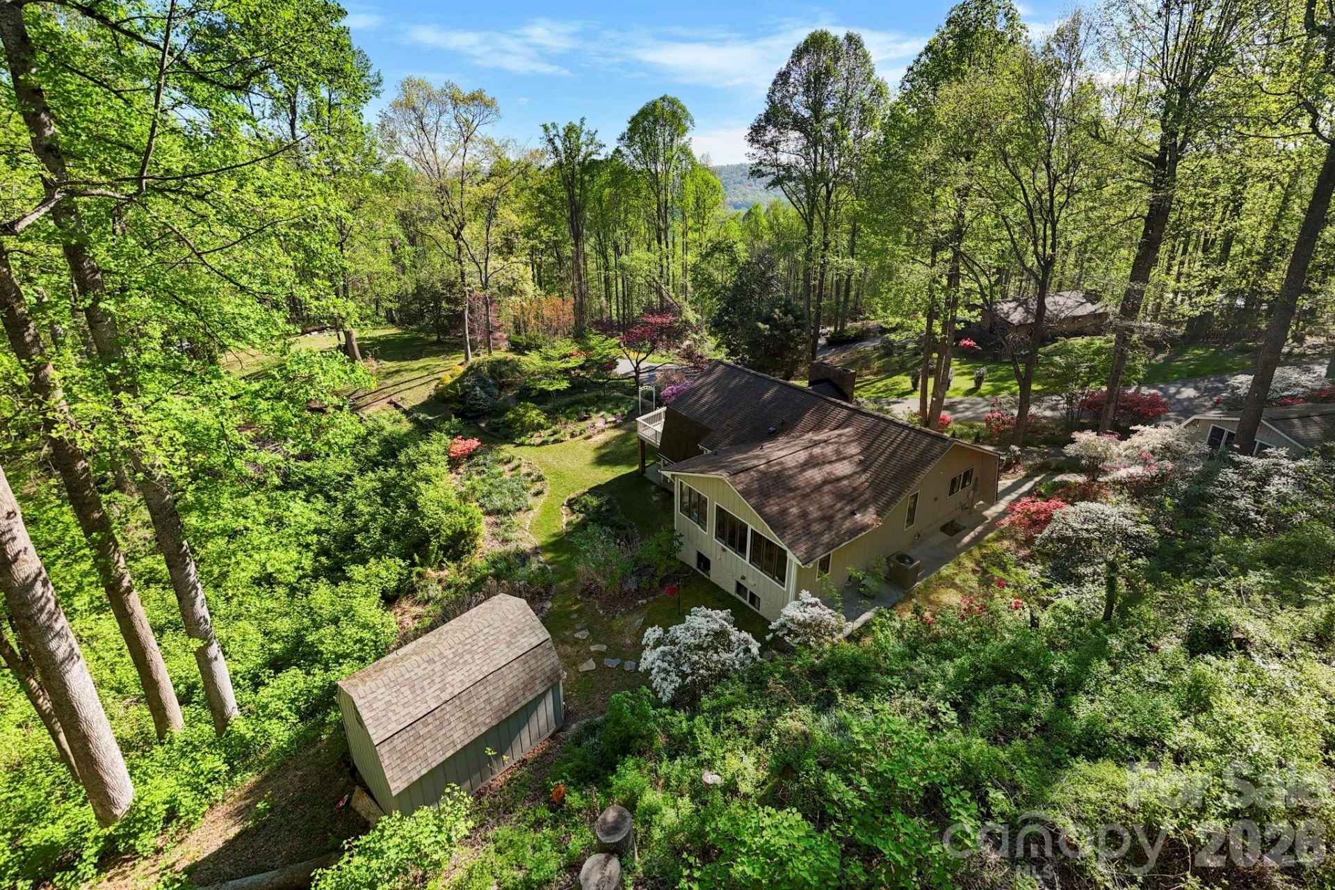 336 Sky Lake Drive - Photo 40