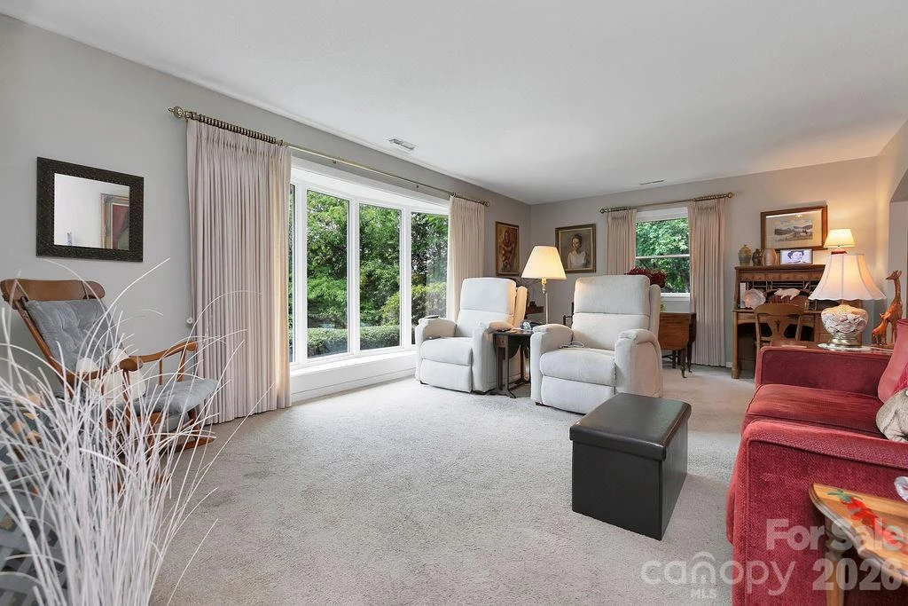 337 Delphia Drive - Photo 18