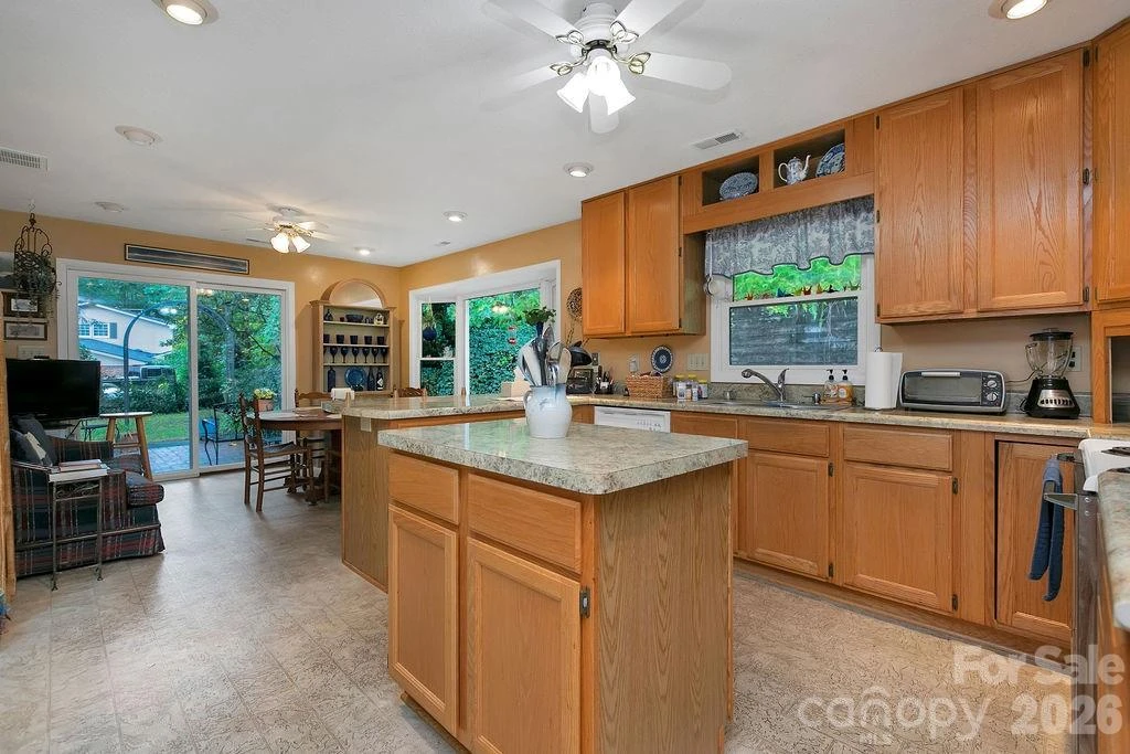 337 Delphia Drive - Photo 29