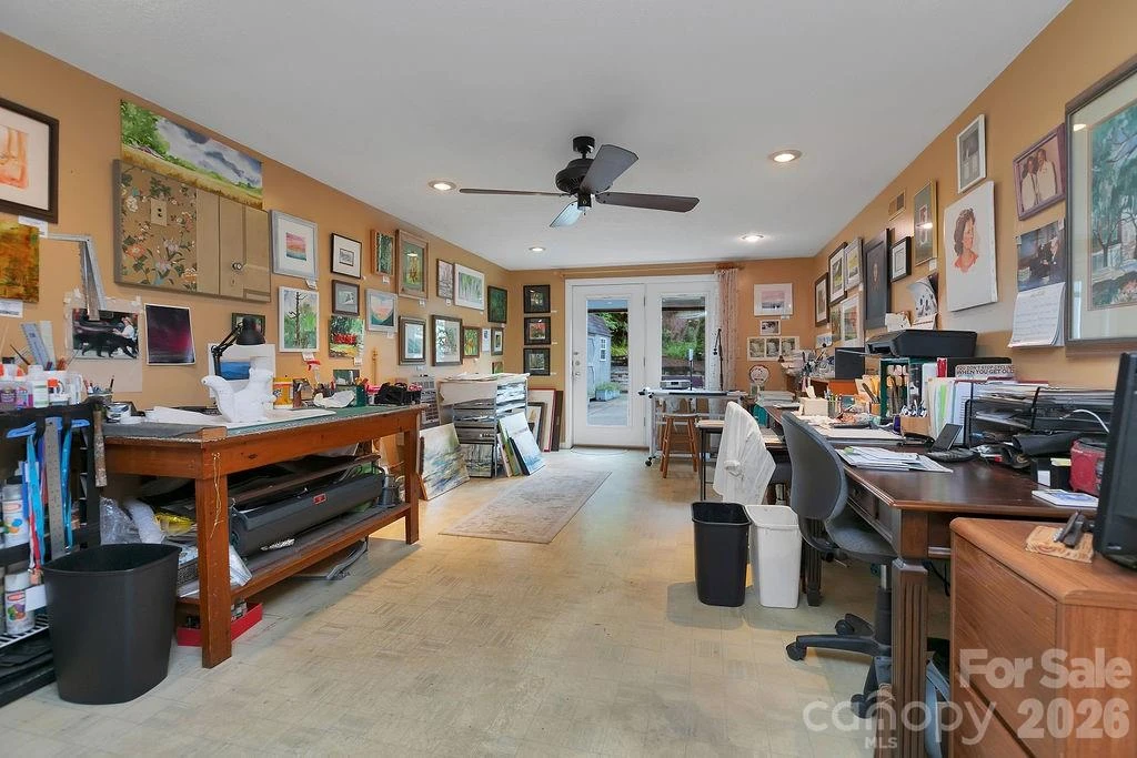 337 Delphia Drive - Photo 33