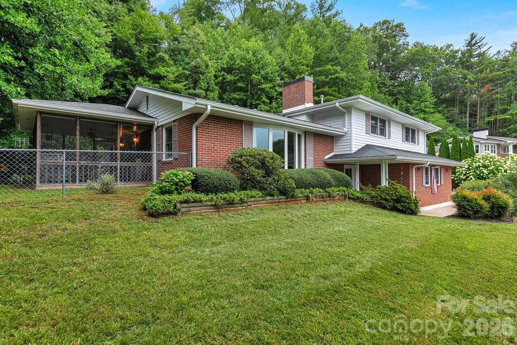 337 Delphia Drive - Photo 9
