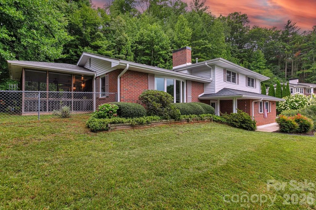 337 Delphia Drive - Photo 10