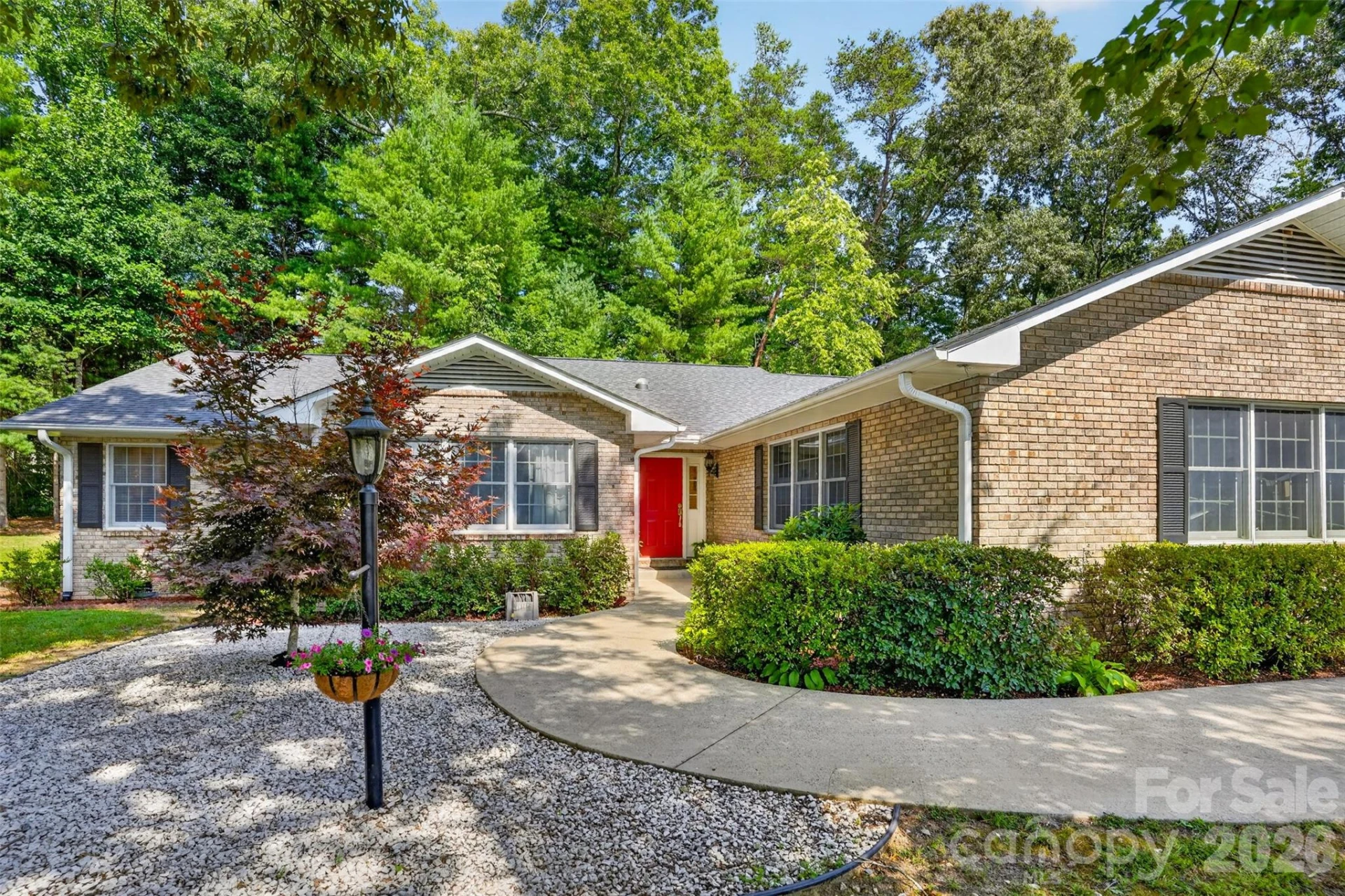 227 Sean Way - Photo 2