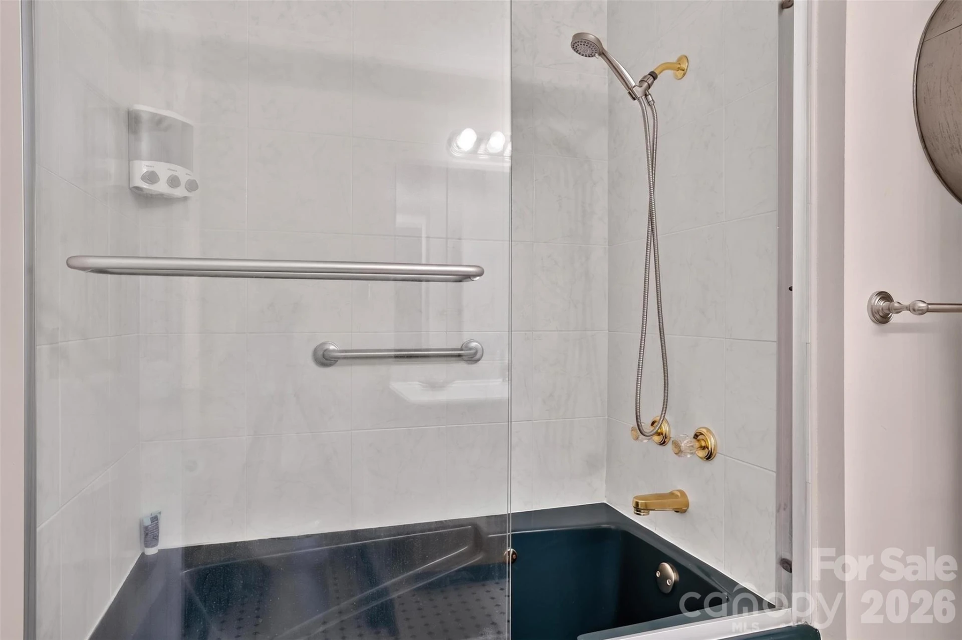 227 Sean Way - Photo 17