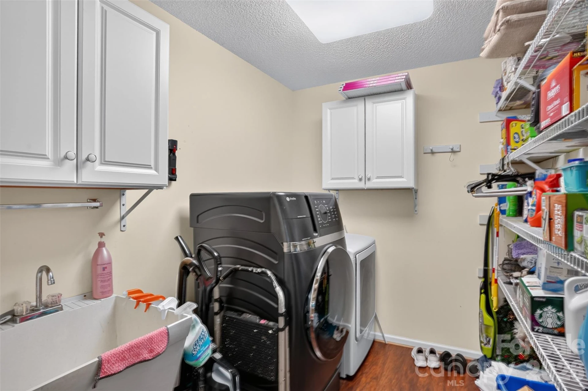 227 Sean Way - Photo 30