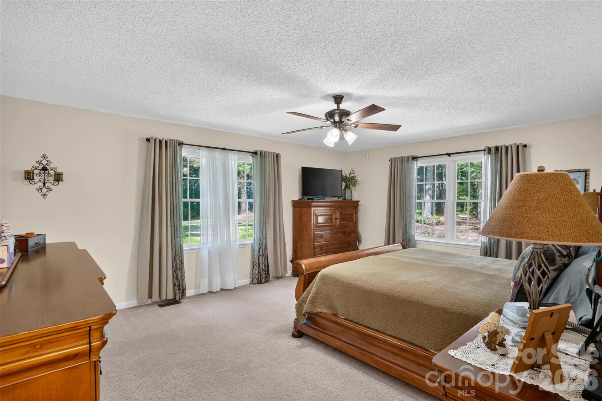 227 Sean Way - Photo 6
