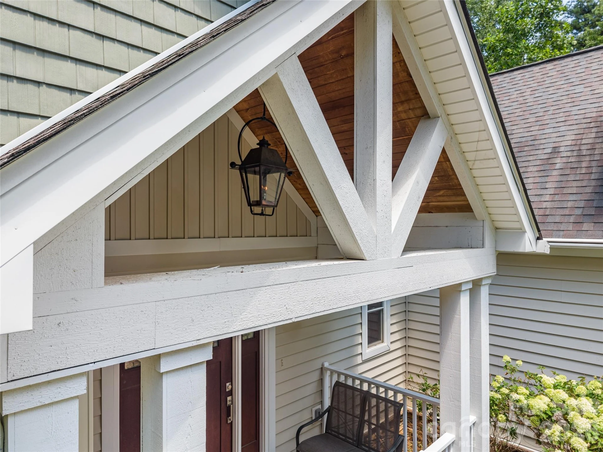 240 Persimmon Hill Drive - Photo 2