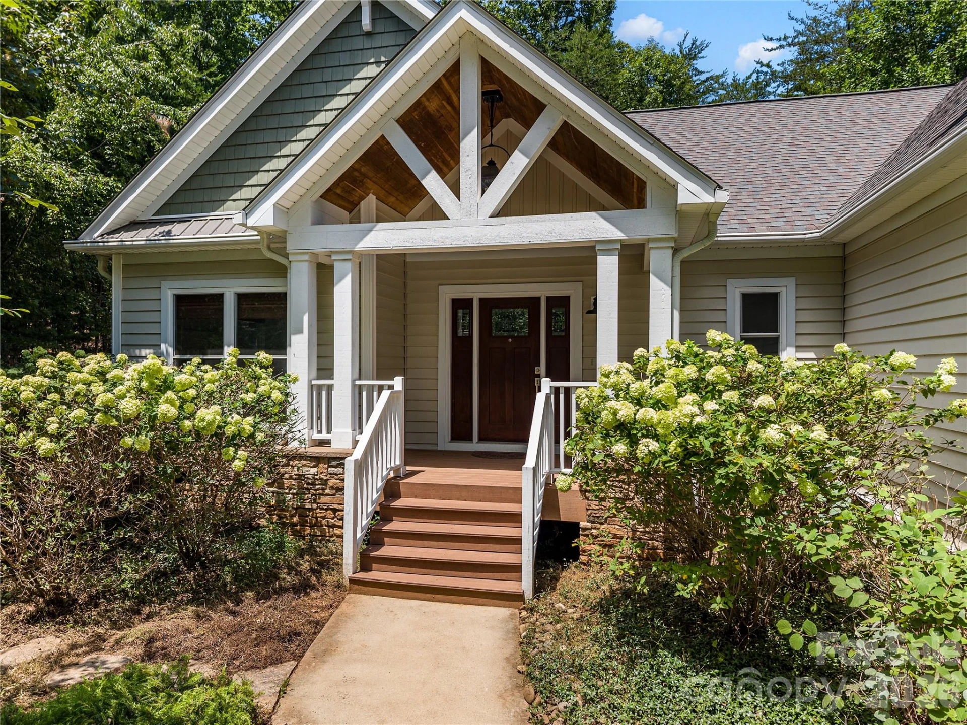 240 Persimmon Hill Drive - Photo 3