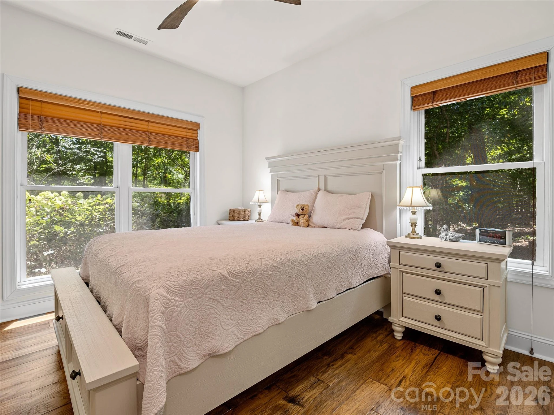 240 Persimmon Hill Drive - Photo 31