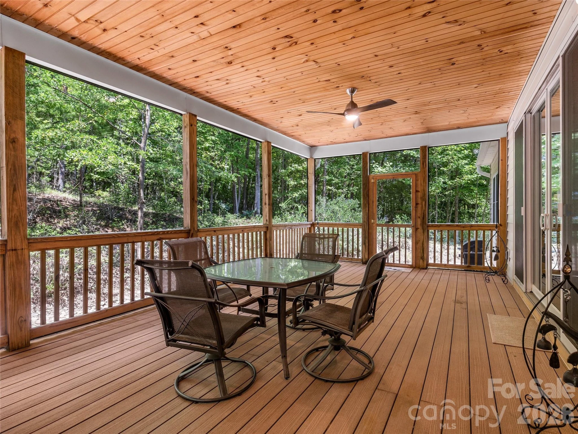 240 Persimmon Hill Drive - Photo 45