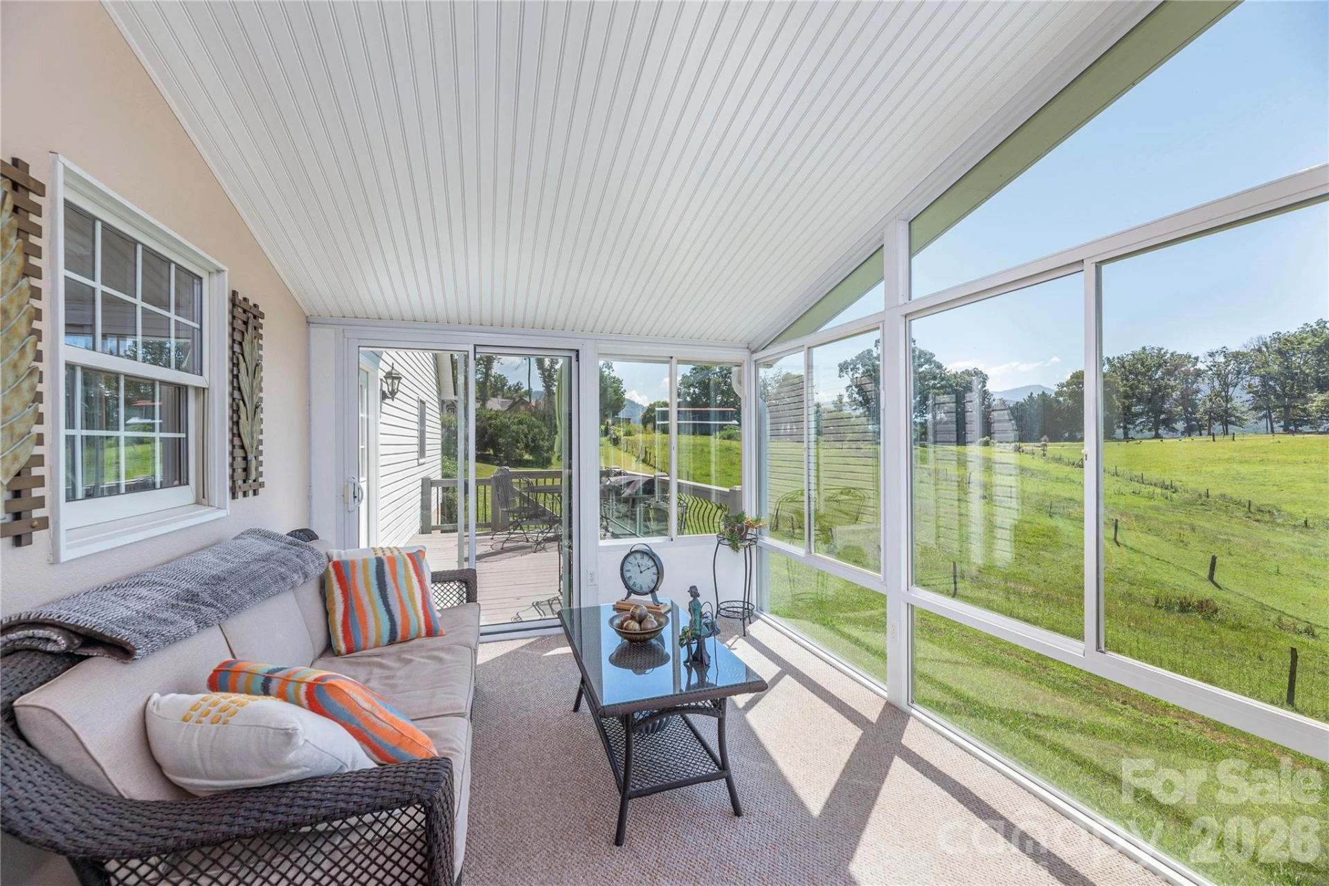 35 Forest Knoll Drive - Photo 10